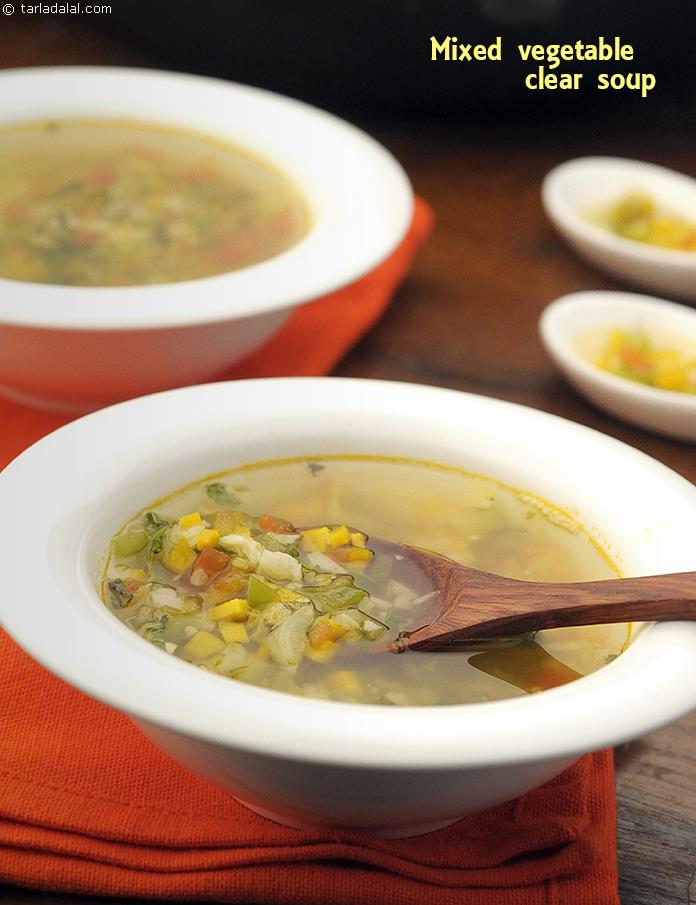 मिक्सड वेजिटेबल क्लीयर सूप | क्लियर सूप | स्वस्थ वेजिटेबल क्लियर सूप | वजन घटाने के लिए मिक्स वेज क्लियर सूप | 