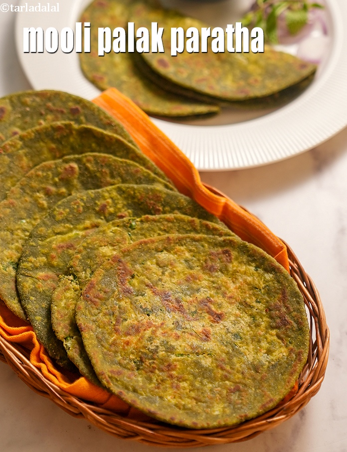 Mooli Palak Paratha, Radish Spinach Paratha recipe In Gujarati