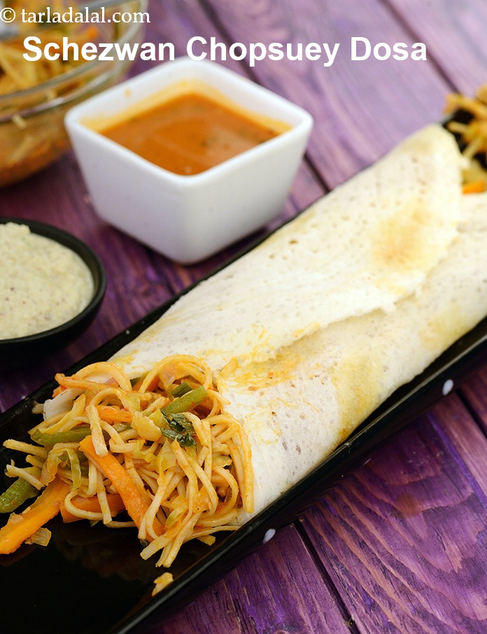 Schezuan Chopsuey Dosa, Mumbai Roadside Schezwan Dosa  Recipe In Gujarati