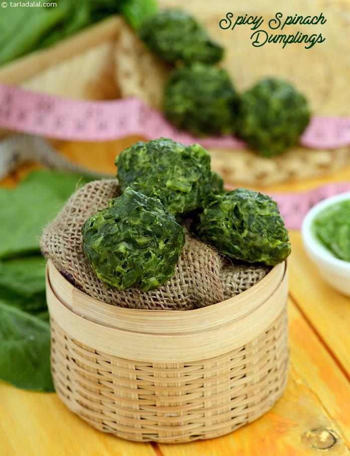 Spicy Spinach Dumplings recipe In Gujarati